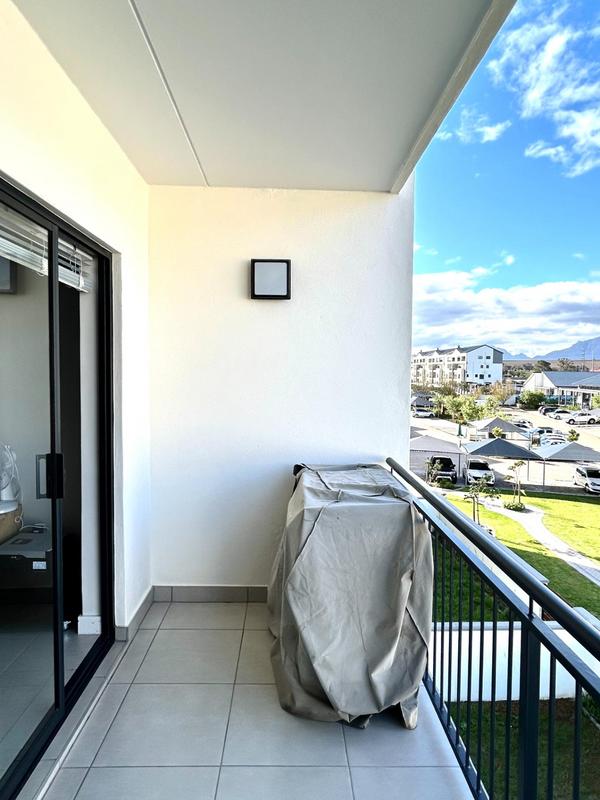 To Let 2 Bedroom Property for Rent in The Huntsman Western Cape